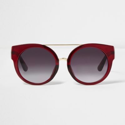 Red round cat eye smoke lens sunglasses